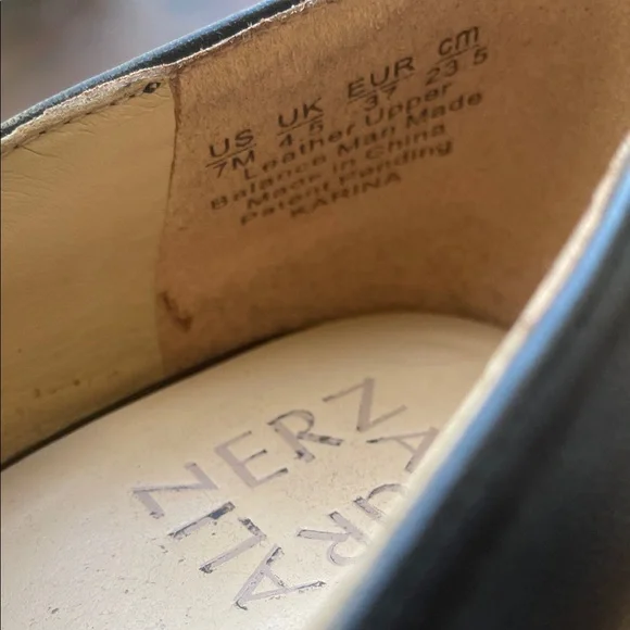 Naturalizer Chunky Black Leather Heels - Picture 4 of 5